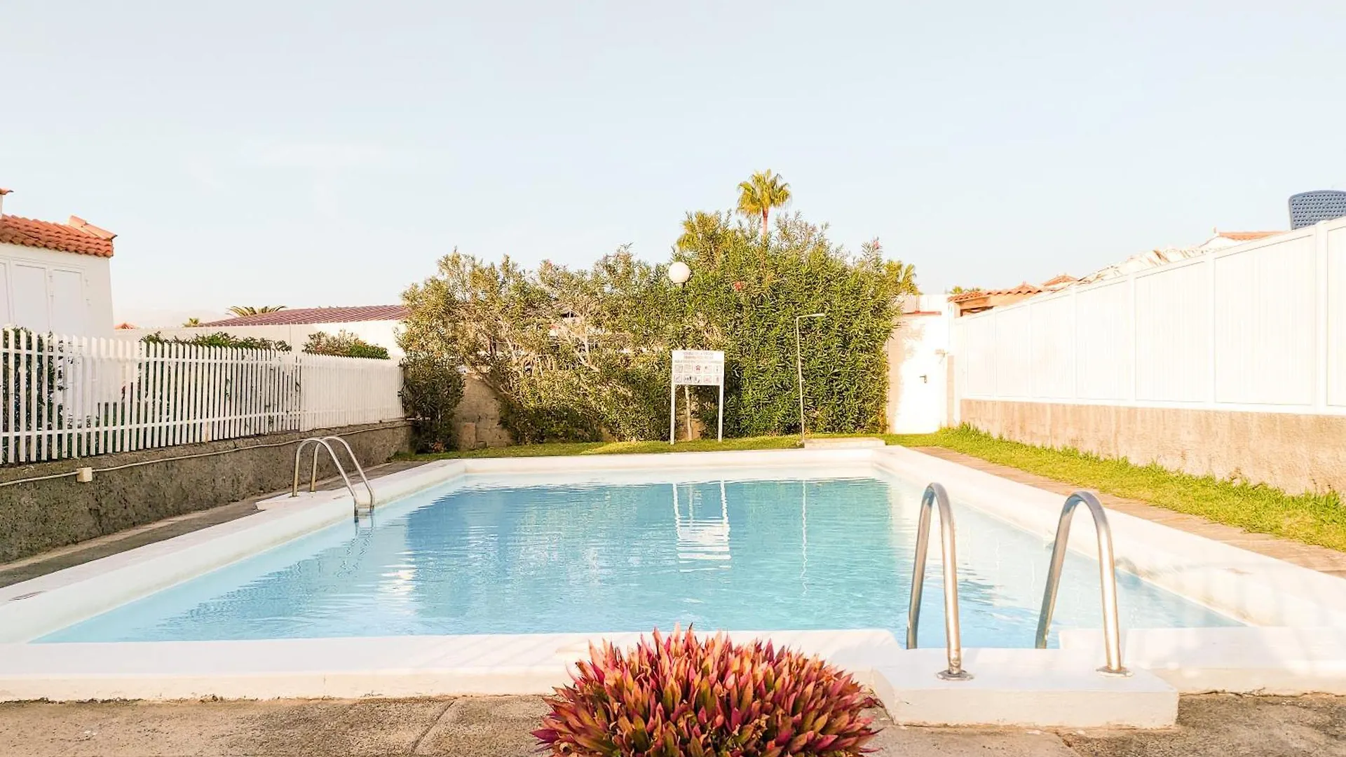 Hibiscus Holiday Home Playa del Ingles  Spain