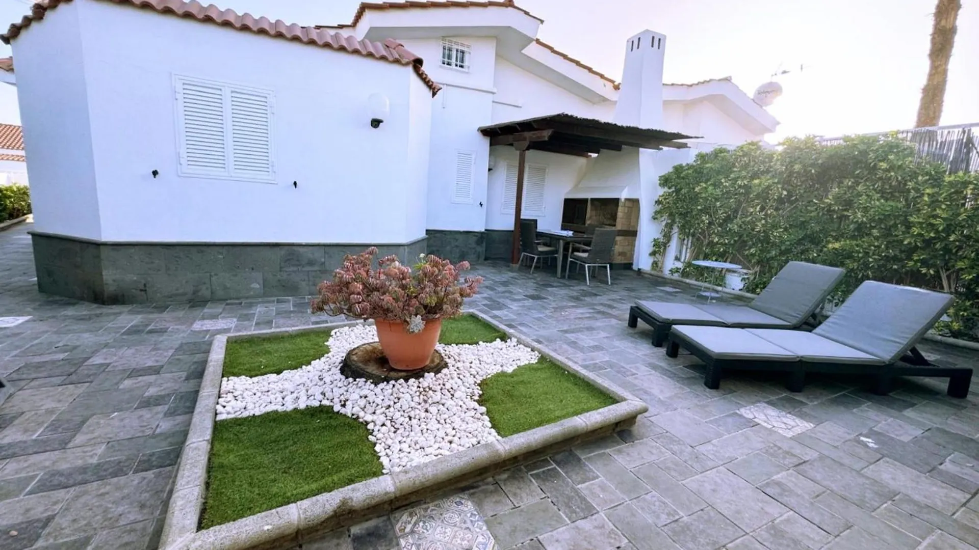 Hibiscus Holiday Home Playa del Ingles  0*, Playa del Ingles (Gran Canaria)